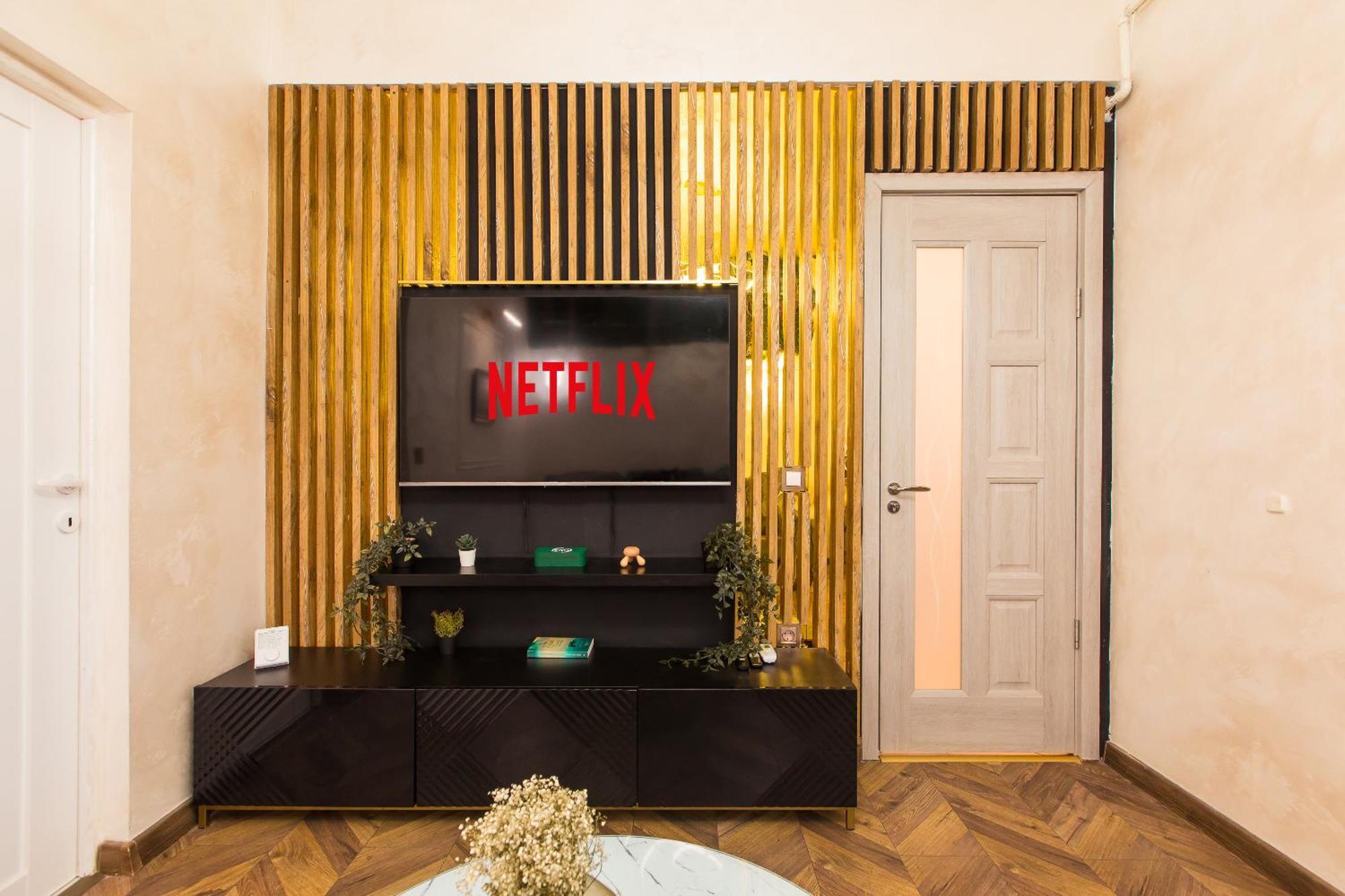 בוקרשט Royalty Apt With City Views On Calea Victoriei מראה חיצוני תמונה