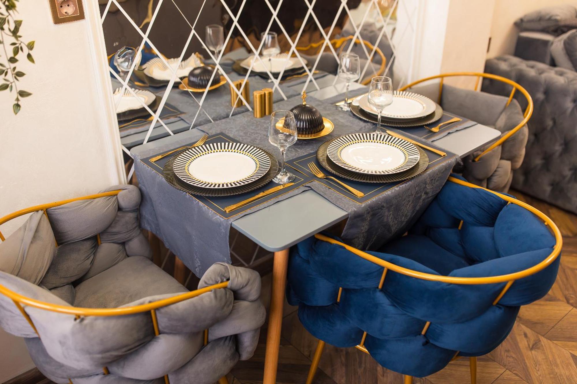 בוקרשט Royalty Apt With City Views On Calea Victoriei מראה חיצוני תמונה