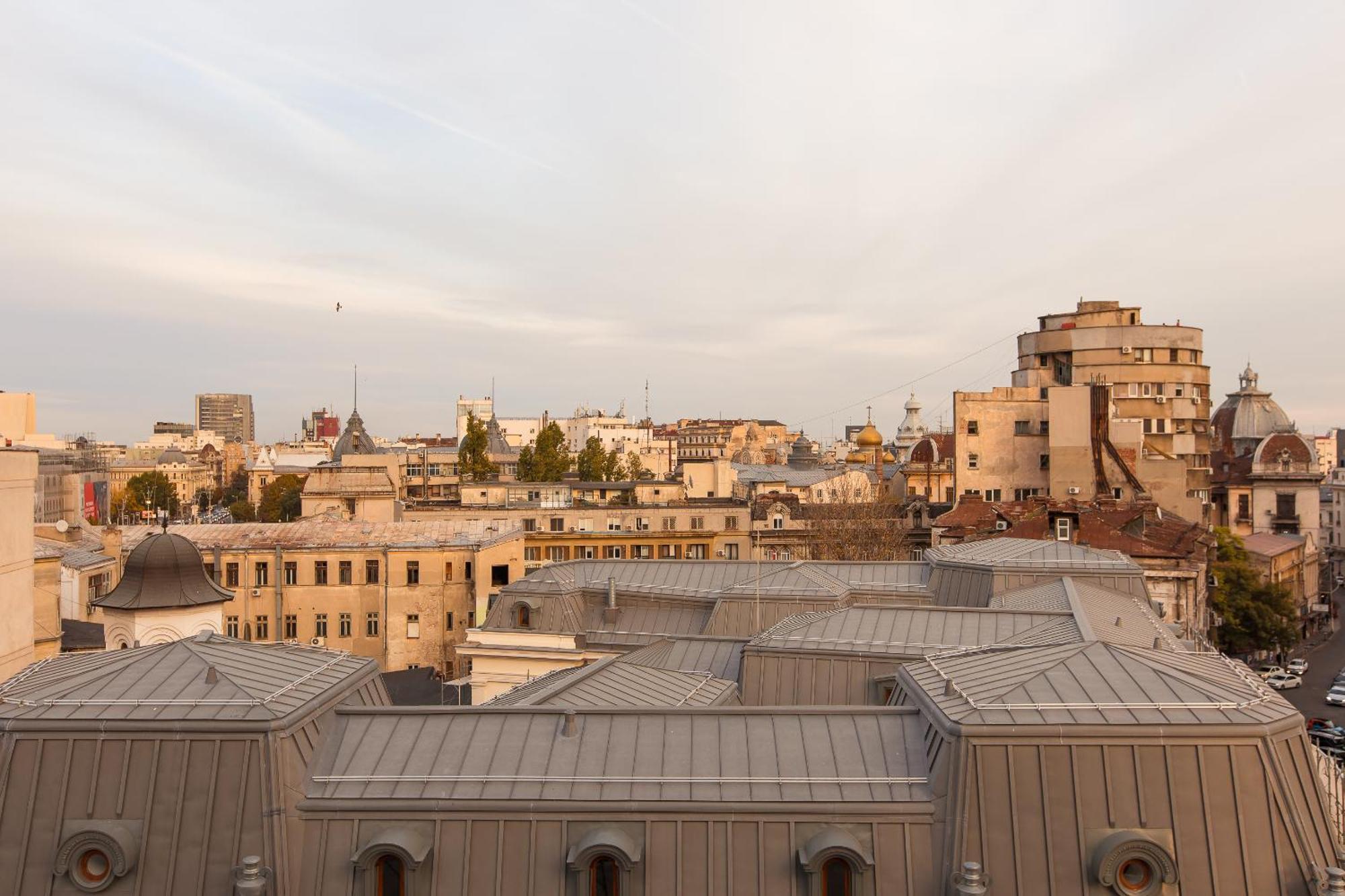 בוקרשט Royalty Apt With City Views On Calea Victoriei מראה חיצוני תמונה